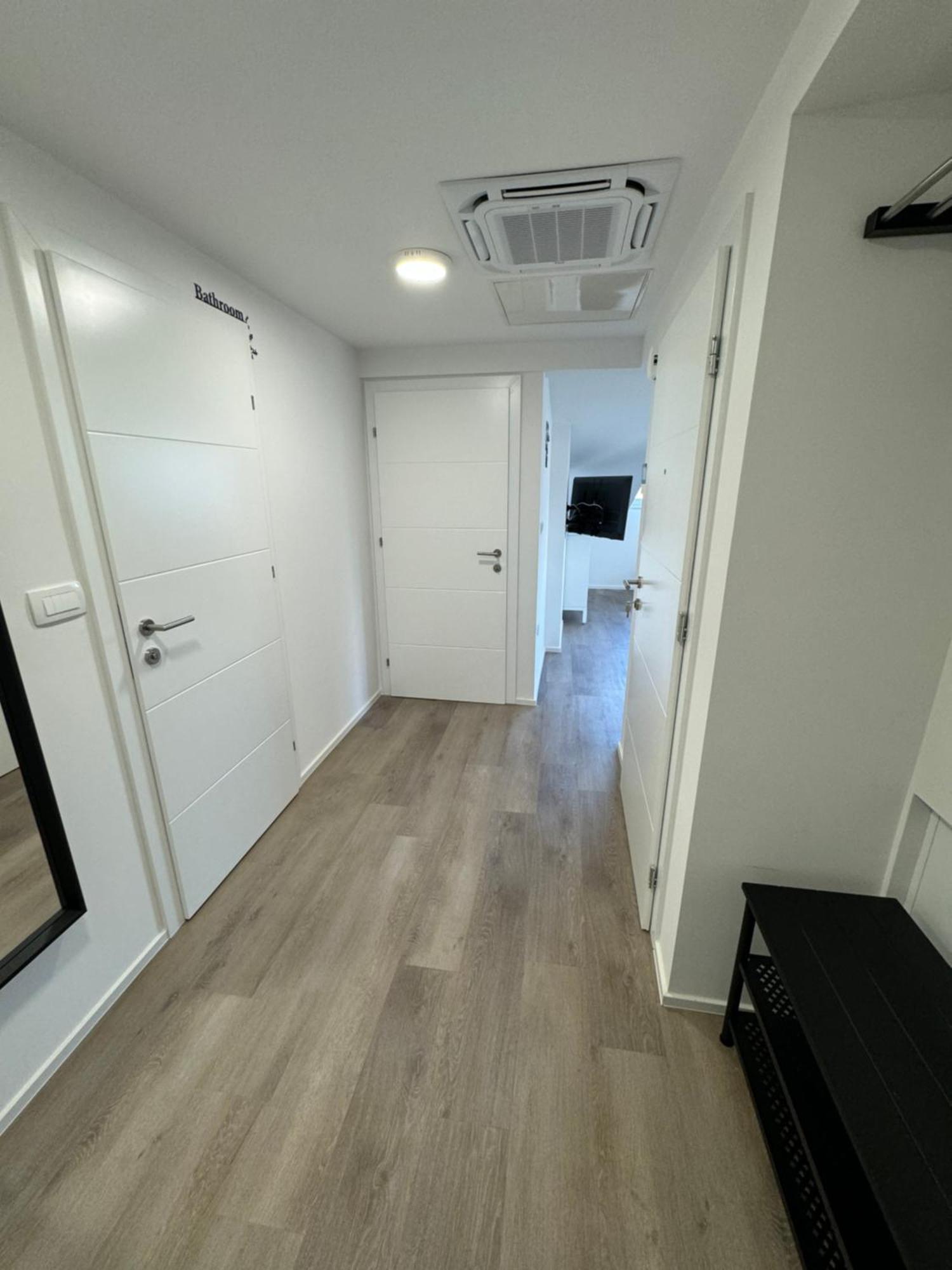 House Apartment *